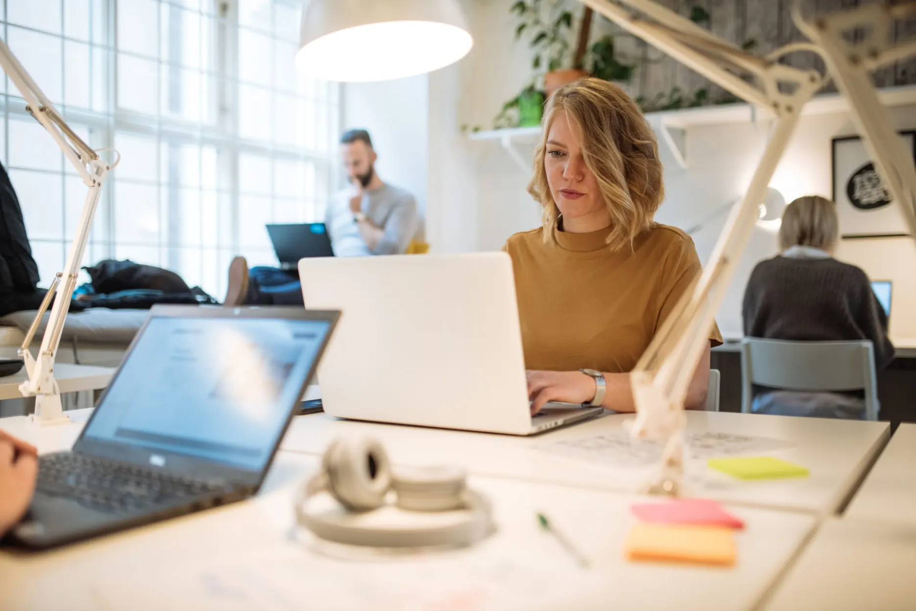 Microlearning is more than short courses and supports people close to the task